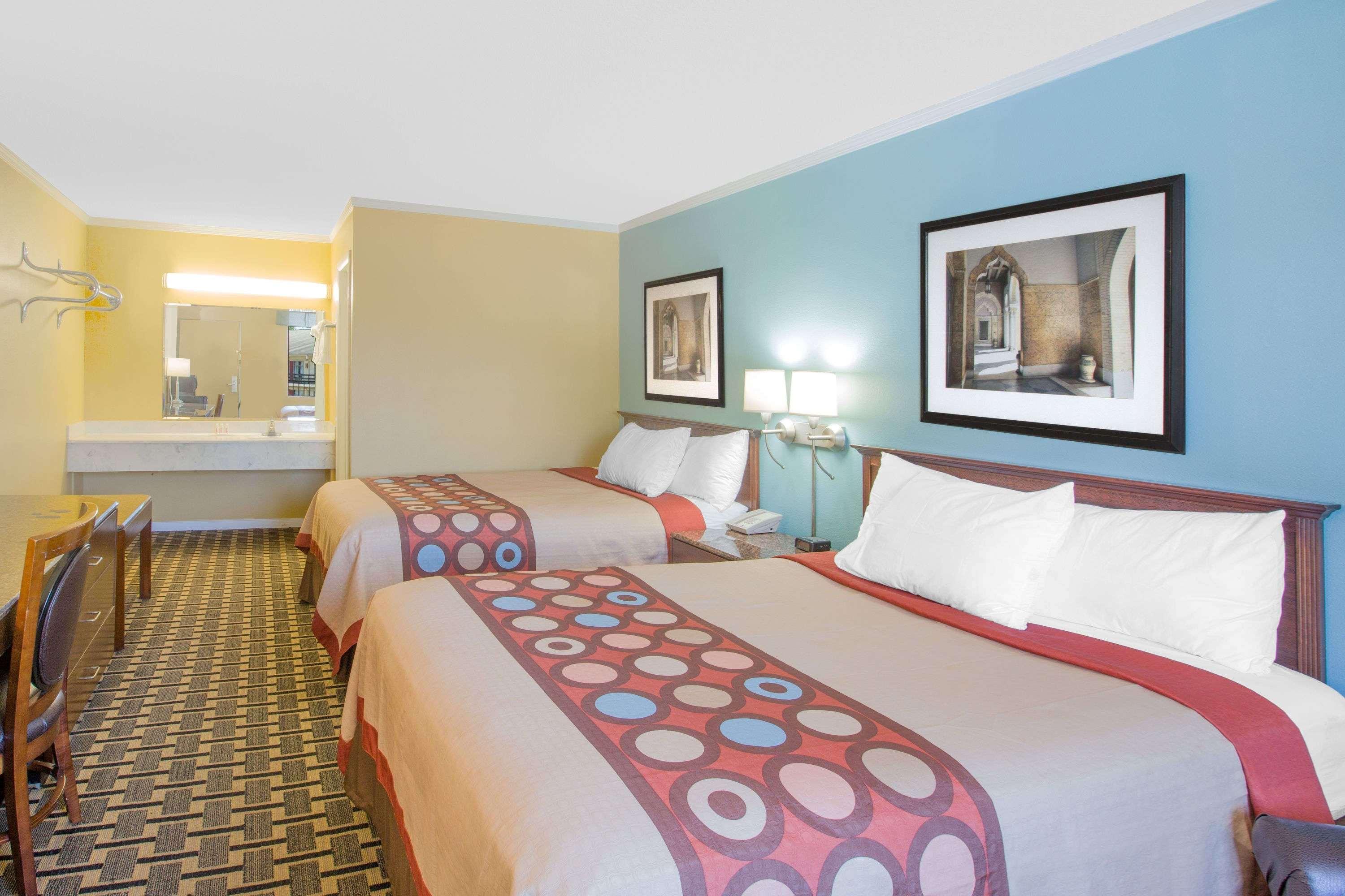 Hotel Super 8 By Wyndham Jasper Exterior foto